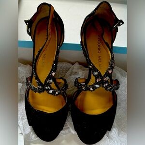 Antonio Melani after 5 shoes worn once to wedding